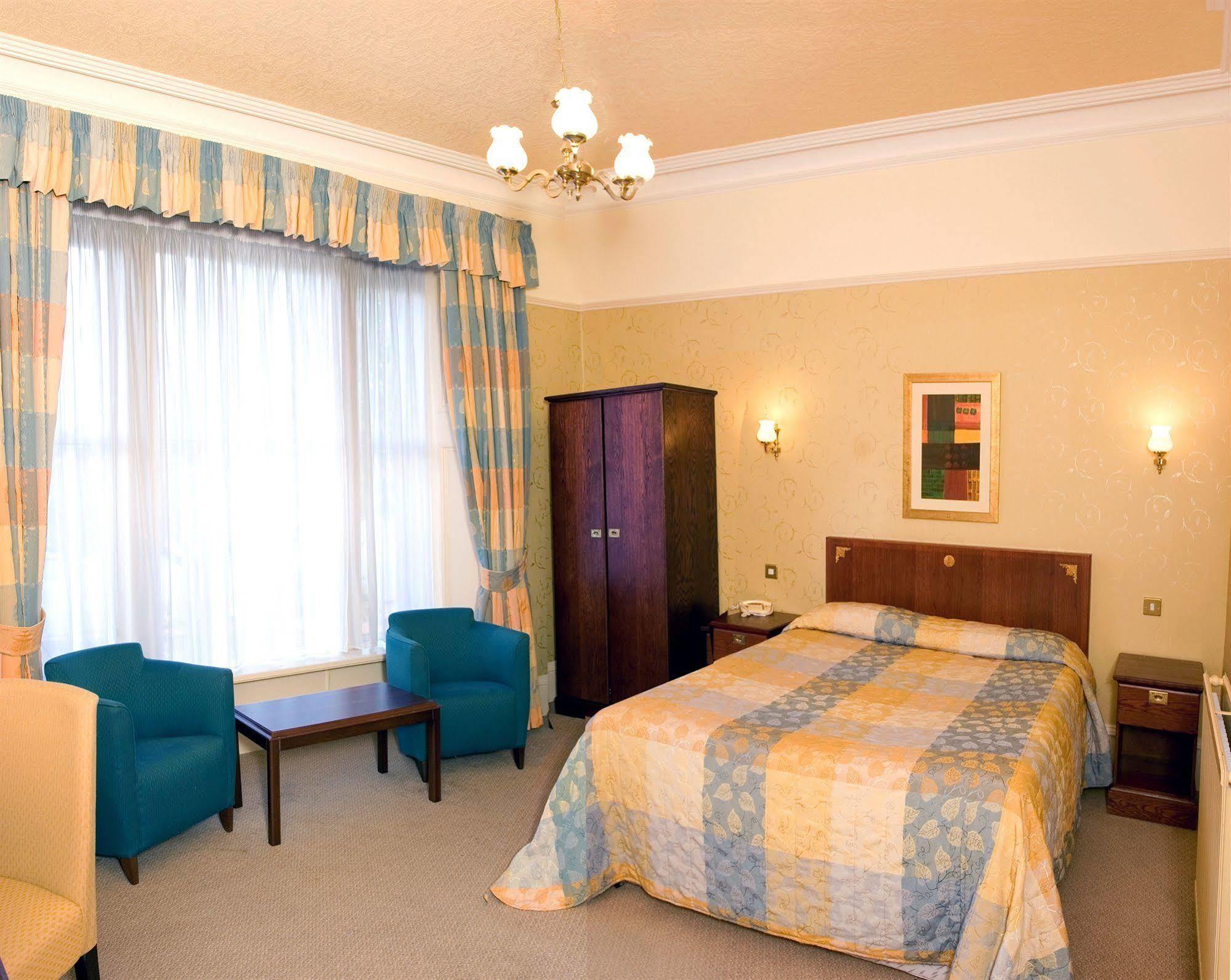 Cairndale Hotel & Spa Dumfries Exterior photo